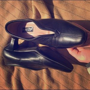 Black Leather BeautiFeel 8.5 Heels